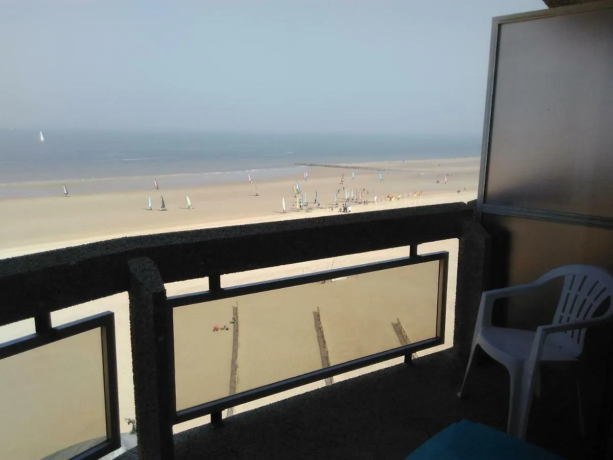 Residentie Aldis Met Zeezicht Apartment Ostend
